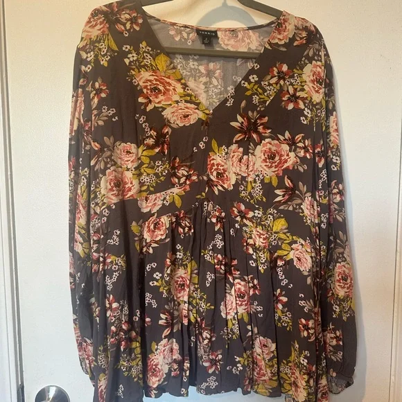 Torrid Babydoll Brown Vneck Long Sleeve Floral Gauze Top - Picture 4 of 8